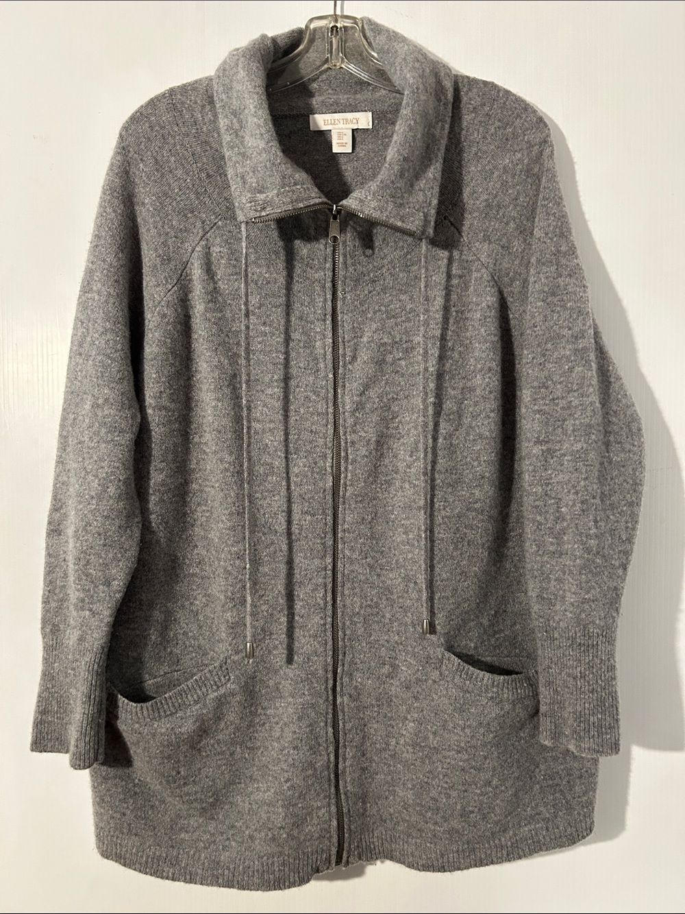 Women’s 100% wool full zip cardigan sweater large
